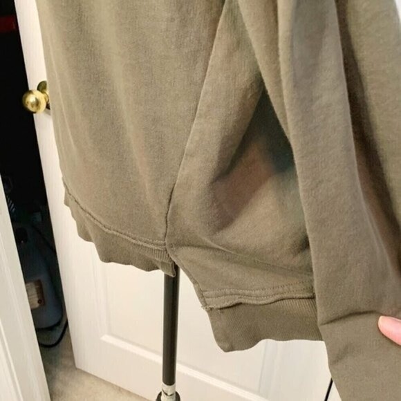 Joe’s Collection Casual Athleisure Long Sleeve Grommets Laced Casual Sweatshirt - Picture 6 of 12